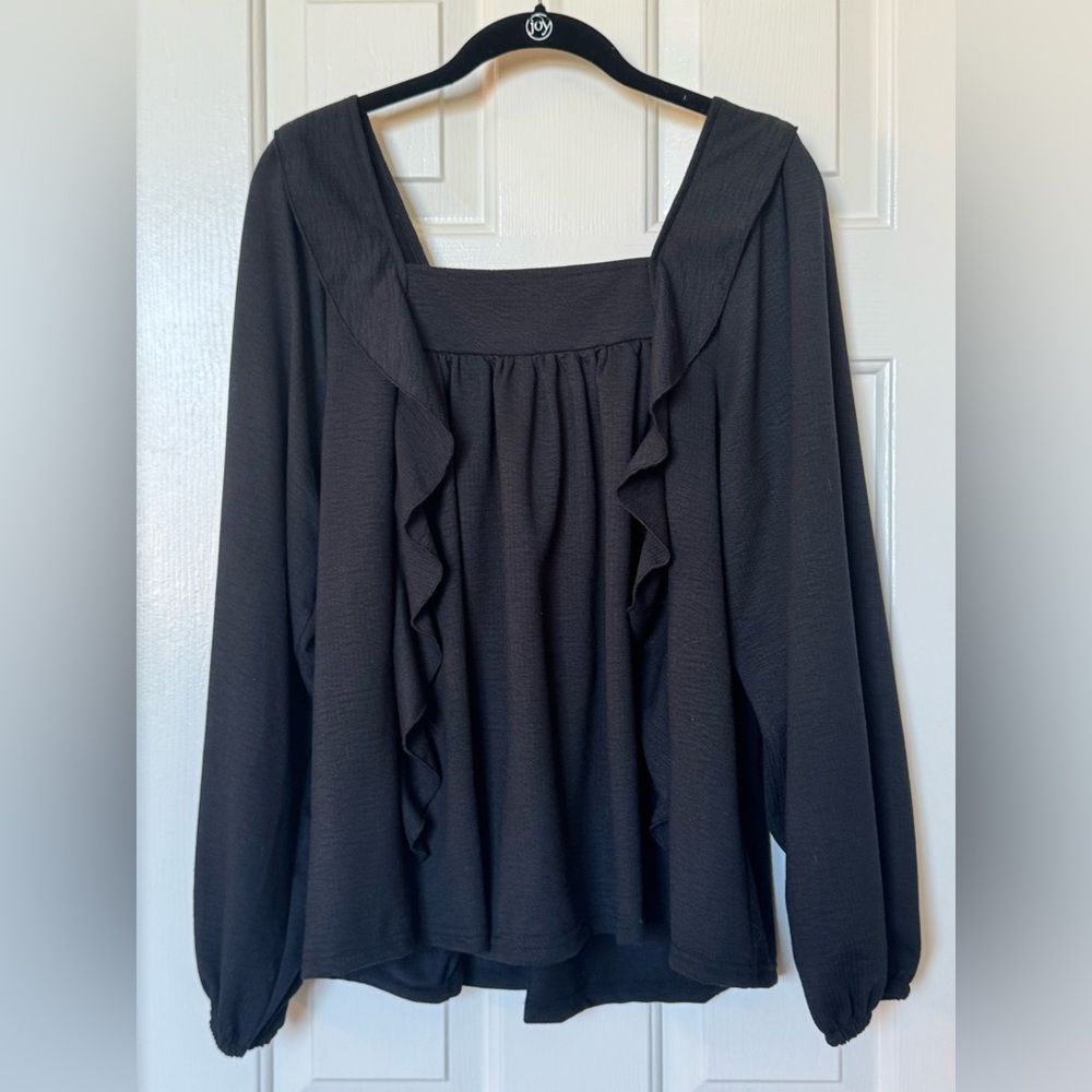 Aaron & Amber Ruffle Bishop Sleeve Top